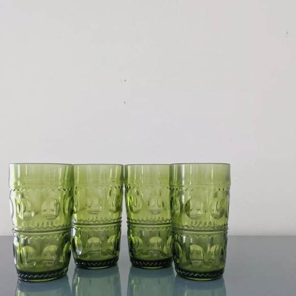 4 Vintage Indiana Kings Crown Thumbprint Green Drinking Glasses Tumblers